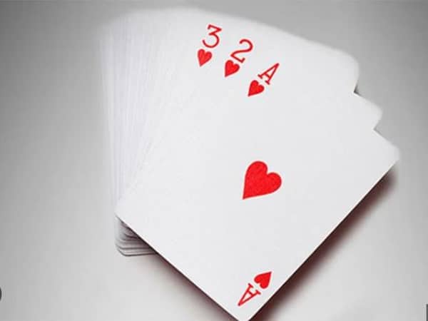 Tìm hiểu trò chơi game bá lá là gì