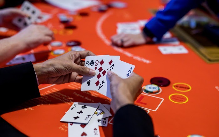 Tìm hiểu về Thứ tự bài cao trong poker