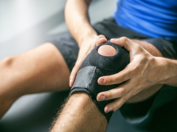Hướng dẫn sử dụng băng đầu gối đúng cách – Tránh lợi bất cập hại