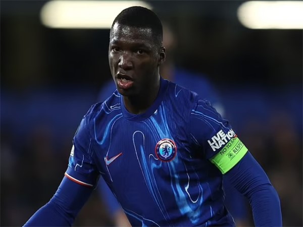 Chiến lược thực sự của Chelsea: Vung tiền có tính toán hay đi theo xu hướng?