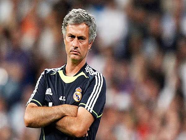 Mourinho đến Real Madrid: Sứ mệnh chặn đứng Barcelona