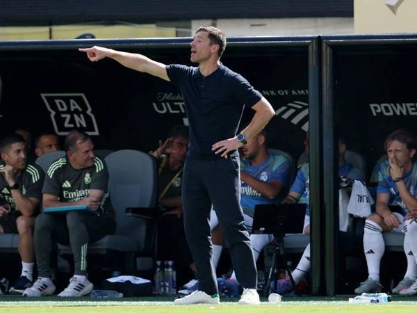 Tin Real Madrid: HLV Alonso thẳng tay gạch tên 3 cầu thủ