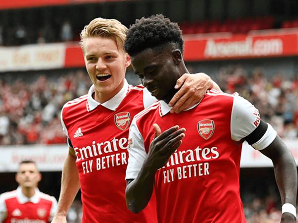 Tin Arsenal 25/8: Saka và Odegaard khiến Arteta lo lắng