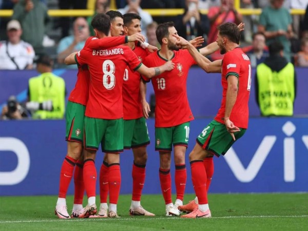 Cuộc chiến định đoạt tấm vé World Cup