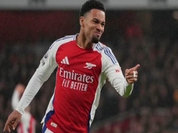 Top tiền vệ Arsenal trẻ tiềm năng trong tương lai