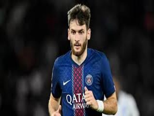 Vì sao MU cần một cầu thủ như Kvaratskhelia?